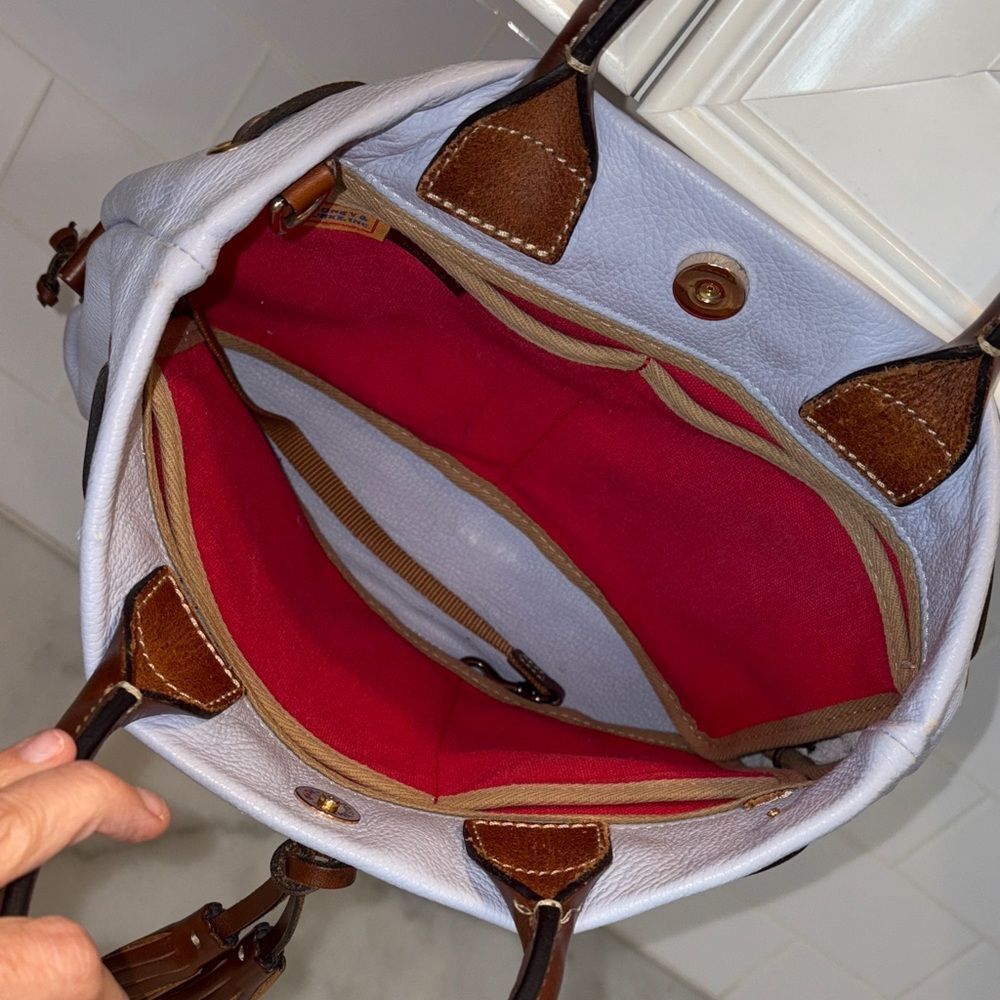 Dooney & Bourke Bag Purse Handbag Leather Vintage Ariel Wakefield Tassel Tote - Picture 14 of 17